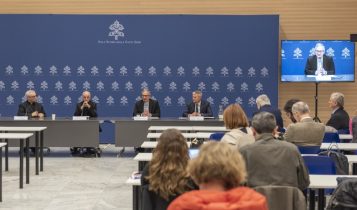 conferenza stampa giubileo è cultura, Alessio Geretti, Rino Fisichella, Dario Viganò. 4 aprile 2024