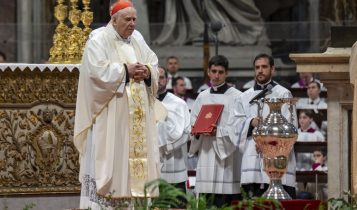 cardinale Domenico Calcagno, Messa crismale, basilica San Pietro, Giovedì Santo, 17 aprile 2025