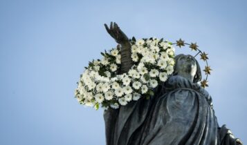 Omaggio di Papa Leone XIV alla statua dell'Immacolata, piazza di Spagna, 8 dicembre 2025