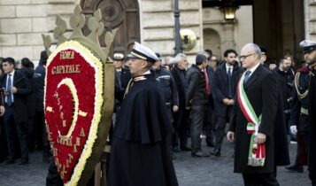 Omaggio di Papa Leone XIV alla statua dell'Immacolata, piazza di Spagna, 8 dicembre 2025