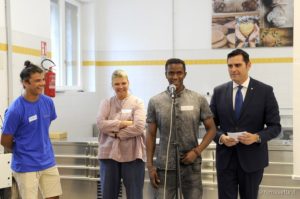 mensa caritas, il pasto dell'incontro, 19 giugno 2018