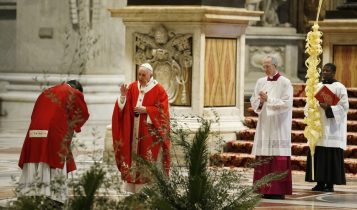 domenica delle palme, papa francesco, san pietro, 5 aprile 2020