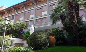 regina apostolorum albano ospedale 